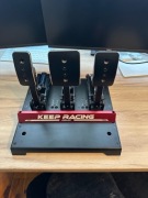 SIMAGIC P1000 3-pedałowe - wysokiej klasy pedały do simracingu