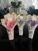 Mały bukiet z misiem