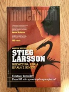 Dziewczyna, która igrała z ogniem - Stieg Larsson