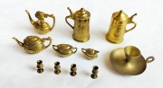 Zestaw miniaturek dzbanki kieliszki świecznik miedź mosiądz 11szt
