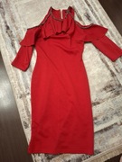 Piękna czerwona sukienka 