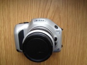 Lustrzanka Nikon Pronea S APS na film z obiektywem NIKKOR30–60 mm