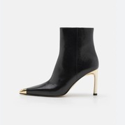 Botki na szpilce Michael Kors r.36 model KASIA HEELED BOOTIE 4OR5KAHE6L