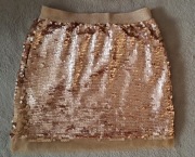 Spódniczka cekiny rozm 116