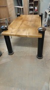 Stół dębowy na metalowych nogach 