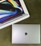 MacBook Pro 16" 2019 i7 / 16 GB / 512 GB / Radeon 5300M gwiezdna szarość