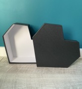 Pudełko w kształcie serca 30x30x10 cm
