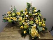 Kompozycja stroik komplet wiązanka kwiaty na cmentarz wielkanocna nagrobna