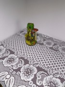 Ozdobny wazon dekoracyjny – motyw leśny