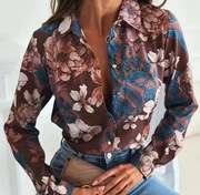 Koszula w nadruk kwiatowy.
