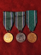 Komplet Odznaka Za Zasługi dla Transportu PRL - wersja bez napisu