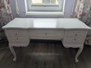 Rustykalne rzeźbione biurko 