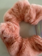 Pluszowa miękka gumka do włosów