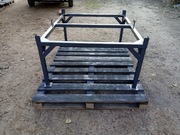 Stojak pod mauzer/zbiornik