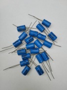 Kondensatory Elwa 100uF 25V NOS