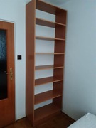 Biblioteczka, regał na książki z półkami