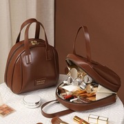 lightly travel tui kosmetyczka podróżna - czarna 