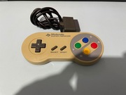 Oryginalny pad do Super Nintendo Super Famicon sprawny SHVC-005 15 przycisk