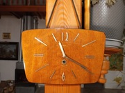 Zegar ścienny wiszący "MAJAK" USRR (sprawny)