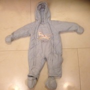 Lekki jesienny kombinezon dla chłopca rozm 68