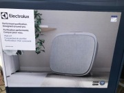 oczyszczacz powietrza Electrolux model WA71-305DG