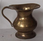 Dzbanuszek mosiezny ozdobny