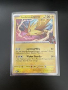 Team Rocket’s Zapdos 070/182 holo DRI Destined Rivals