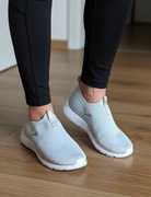 PUMA  Buty do biegania SOFTRIDE Remi jasnoszary i złoto 39