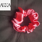 Scrunchie gumka do włosów różowy
