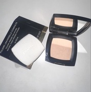 Chanel puder prasowany satynowy - Poudre Universelle Compacte 50 Peche