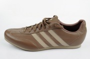 Buty sportowe Adidas Speedash 665643 (nie do pary)