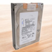 Dysk twardy IBM SAS 73,4 GB 15k 3,5 26K5841 HUS153073VLS300 2