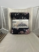 Kwiecista narzuta Smukee 200x220 cm ciemnoszara 