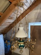 Oryginalna żeliwna wisząca lampa naftowa