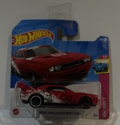 Hot Wheels Dodge Challenger Drift Car Czerwony 