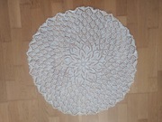 Delikatny obrusik druty 75 cm hand made