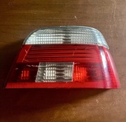 Lampa prawa tylna E39 BMW seria 5 HELLA 6902528 M-pakiet wtyk do naprawy