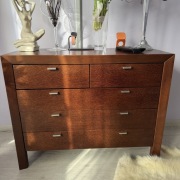 Meble firmy PAGED (komoda, toaletka i łóżko)