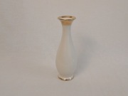 Miniaturowy wazon Royal Porzellan Bavaria biały ze złoceniami