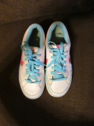 Buty NIKE Capri biało-błękitno-różowe, wiązane, sportowe