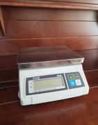 Waga CAS SW-1C Plus