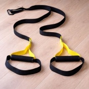 Taśma TRX do ćwiczeń w domu - trening całego ciała