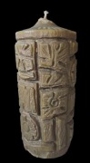 Stara duża świeca z wosku vintage 1,75 kg 