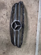 Kratka atrapa Mercedes w205