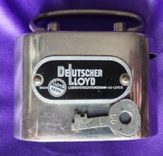 Skarbonka stara, metalowa, bankowa - Deutscher Lloyd Bank