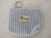 mini portfelik z brelokiem błękitny