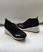 DKNY sneakersy luksusowe roz 42 