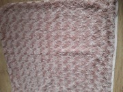 Miękkie 2 poszewki na poduszki futerko 3D różowe, 