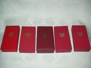 FUTERAŁY NA MEDALE Z PRL-u 