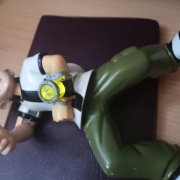 Ben Tennyson figurka Ben 10  świeci  wydaje  dźwięki 